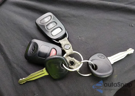 2013 Hyundai Elantra Gls из США, поврежденный, VIN 5NPDH4AE6DH421399